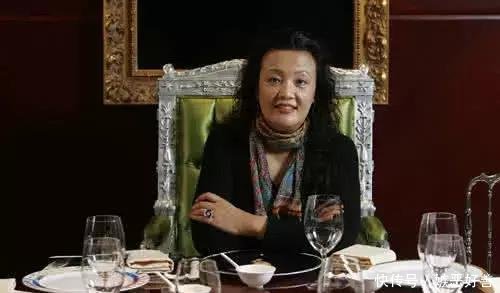 李嘉诚已入其他国籍,为什么网友还认为他是中