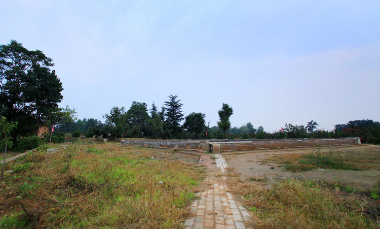 中国最牛村庄，进村看不到房，村民世代住地下