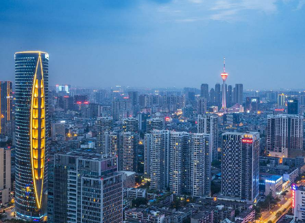 西南三省经济实力最强的城市是成都 非省会城