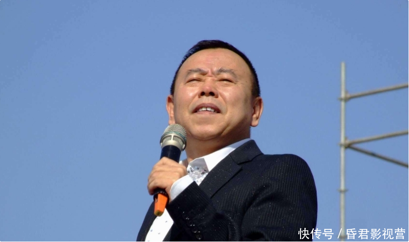 彭昱畅因《都挺好》身高成谜,比矮自己9厘米的