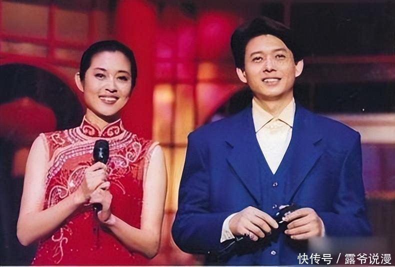 1991年春晚出现“事故”，倪萍用四张白纸救场，堪称神级教科书 - 360娱乐，你开心就好