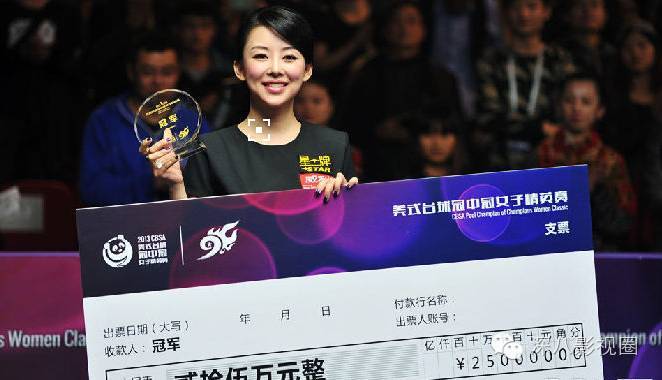 胸太大的终极烦恼,估计很多女明星一辈子都体会不到吧