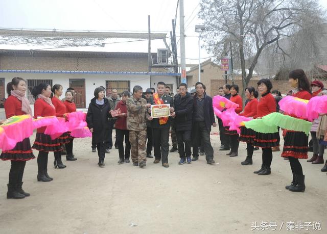 守卫边疆15年,西北80后兵哥哥立军功回家乡受