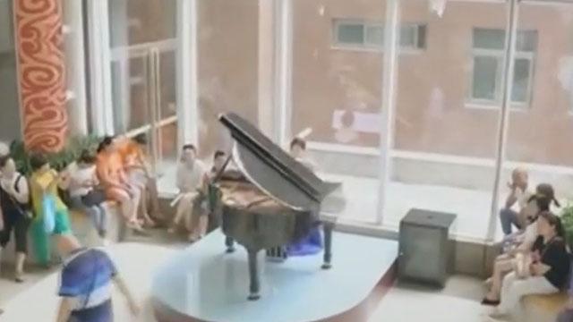 《1810我看行》20170518医院里的音乐会