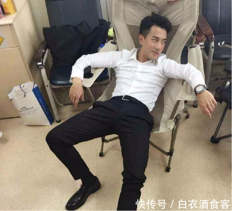 刘恺威终于发文官宣喜讯,网友引热议,恭喜恭喜