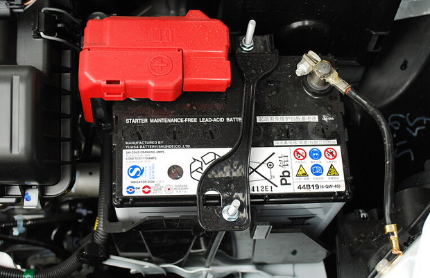 长春市哪里有卖广州本田锋范1.5的蓄电池_36