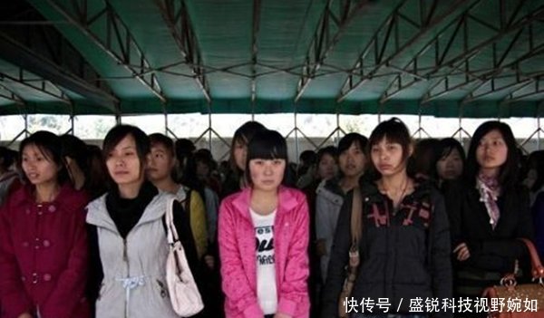 在富士康干了8年的蓝色头像,真相还好女孩系女生夜班身体图片