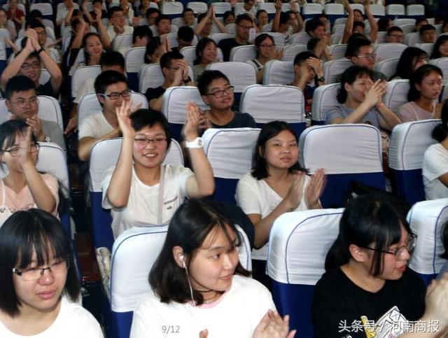 高考后,郑州这群老师跳起了海草舞,学生不禁大喊这句话 