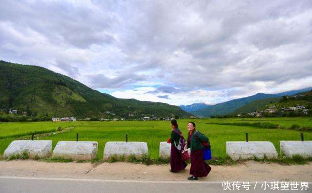 世界上唯一一个不与中国建交的领国,经济落后,但幸福指数亚洲第