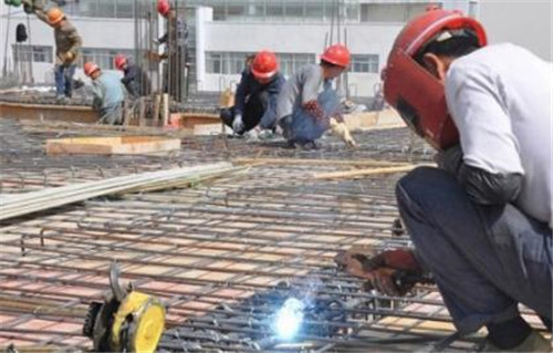 屋面钢筋构造要求(屋面钢筋构造要求主要包括以下几个方面要求) 建筑方案设计 第3张 屋面钢筋构造要求(屋面钢筋构造要求主要包括以下几个方面要求) 建筑方案设计 第3张