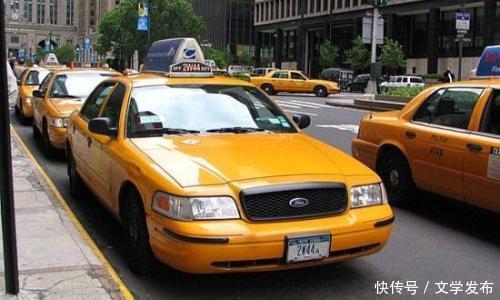 该改就改该赔就赔吧,否则空姐搭滴滴顺风车遇