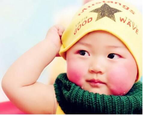 为什么农村孩子冬天有红脸蛋,城里小孩没有呢