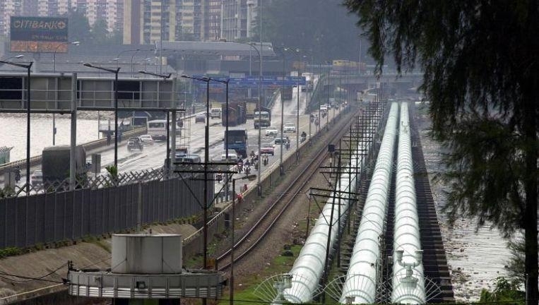 下水道水猛了水往上冒