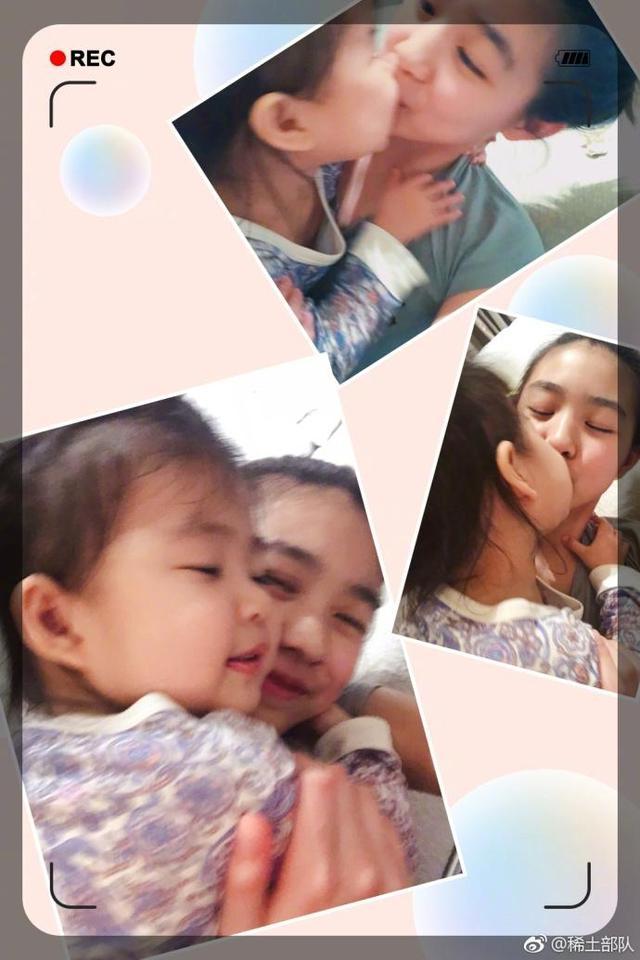 章子怡六一晒女儿同框照,醒醒长大不少,搂小苹