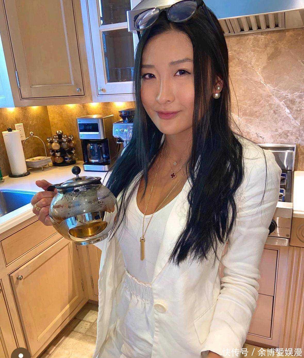 叶玉卿 