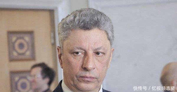 这个总统候选人不简单前往俄罗斯求和,被波罗