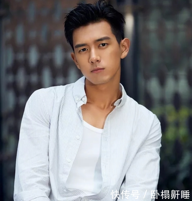 同岁明星对比图:肖战和李现上榜,29岁的鹿晗竟和他是同龄人? 盈丰娱乐官方