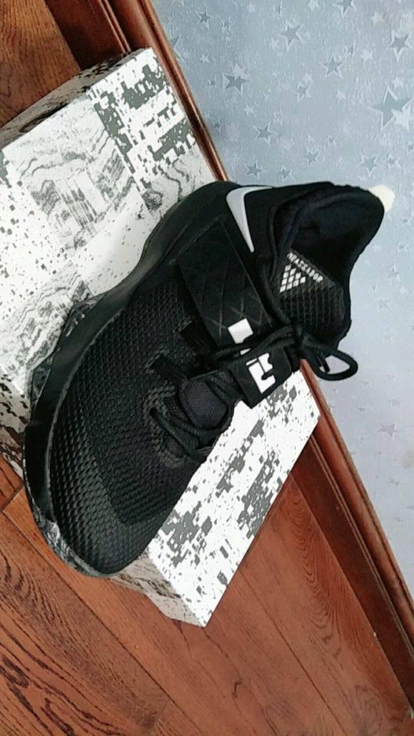 詹姆斯使节10和使节9实战性能对比测评