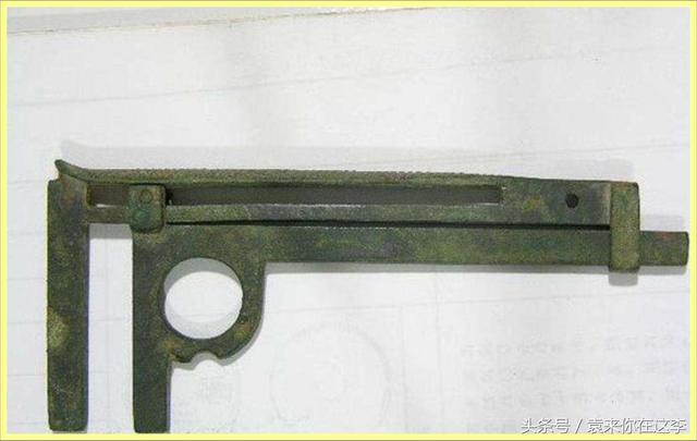 汉高祖刘邦斩白蛇,穿越者王莽篡位,位面之子刘