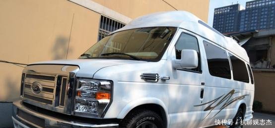 赵丽颖与冯绍峰婚礼何时举行,届时伴娘伴郎会