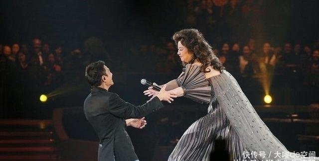 风的季节原唱完整版梅艳芳 t01cb7225be541d51e4.jpg