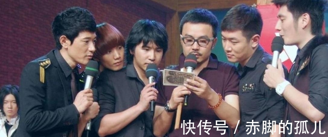 网曝张伟也要解约 《天天向上》急邀新主持人 两人呼声最高