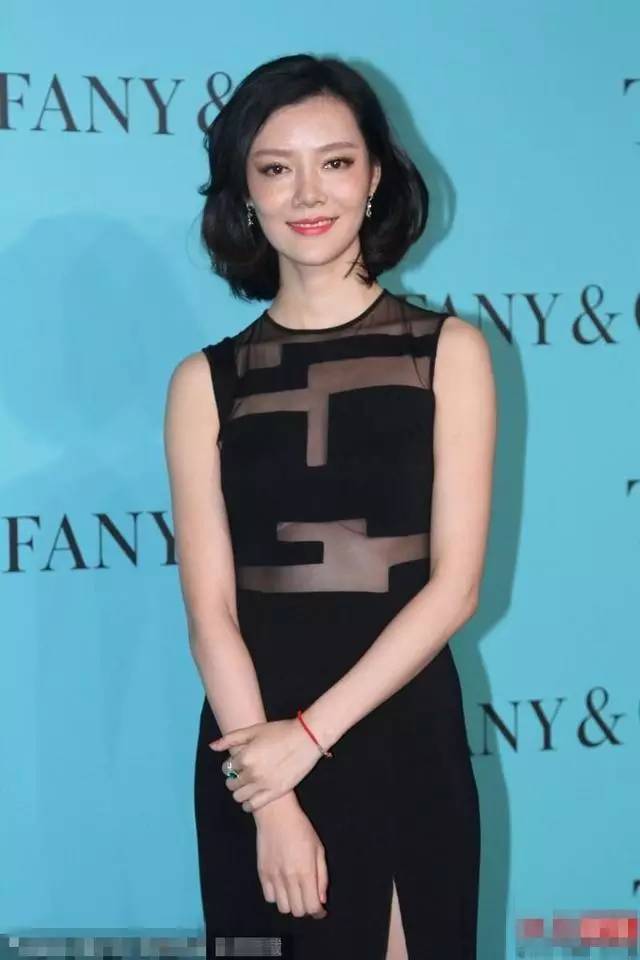 好先生演员表江疏影 t01d0af5730b0f913ab.jpg?size=640x960