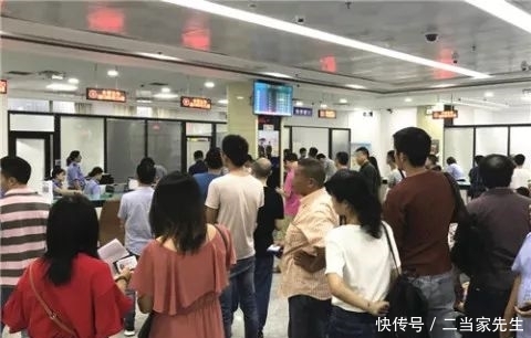 深圳违章自助终端机