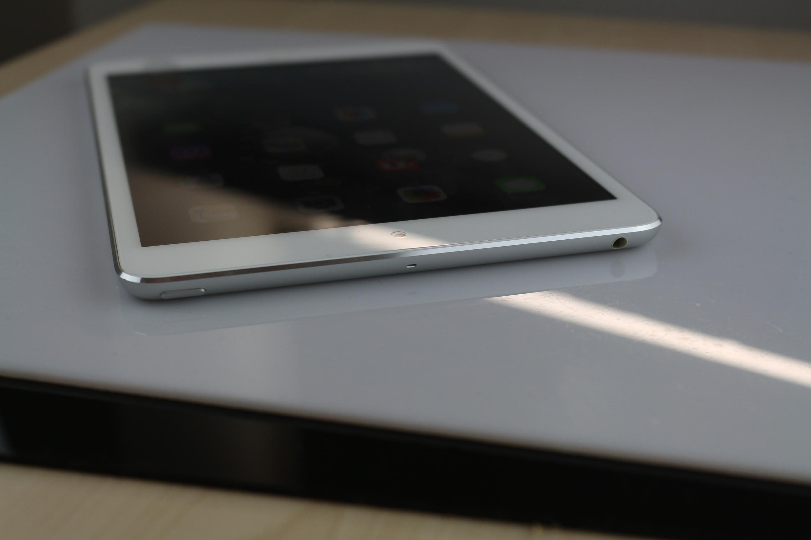 苹果【ipad mini】 白色 16 g wifi版 国行95新 所见即所得