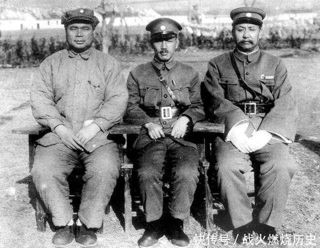 为什么蒋介石可以和日本人拼八年不倒, 而内战仅仅支撑了三年