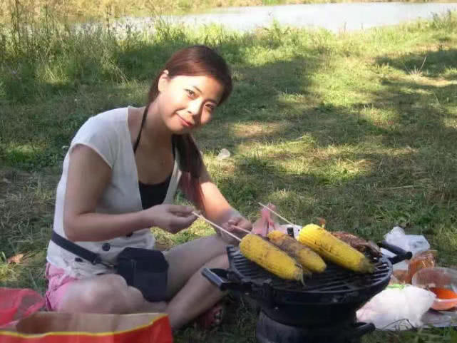 中国农家女子塞尔维亚十年:经历了偷渡、打工