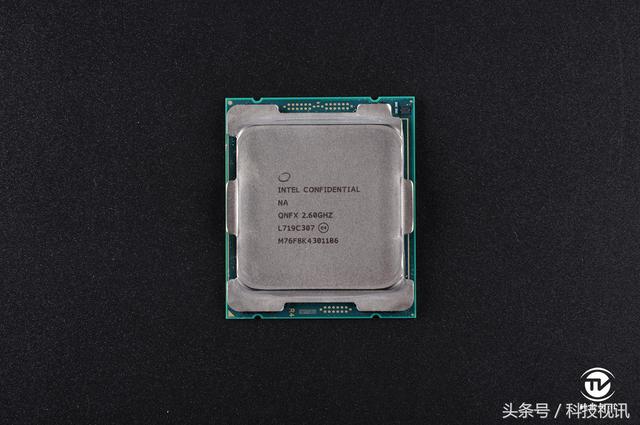 终极 核 武器 英特尔酷睿i9-7980XE评测_【今