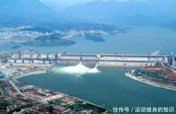 偷袭三峡大坝看看中国军事力量,还有谁敢动念头!