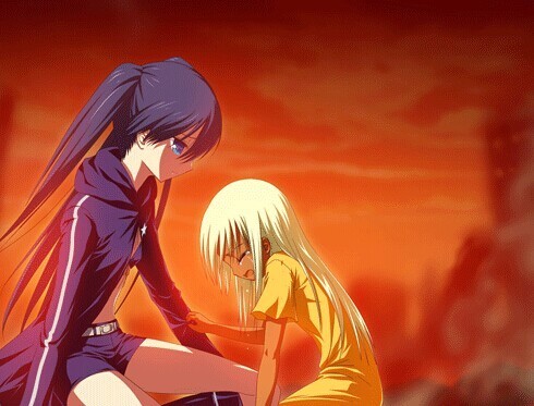 谁知道这两个什么动漫,跪求,还有这个女的资料