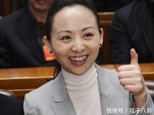 她是聋哑人,因表演千手观音火遍全国,现嫁高