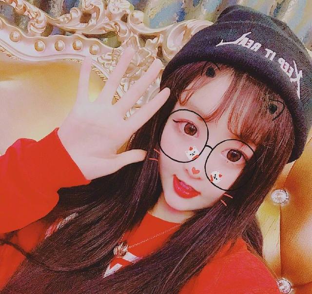 快手主播频繁接广告,从段子手变成了推销小