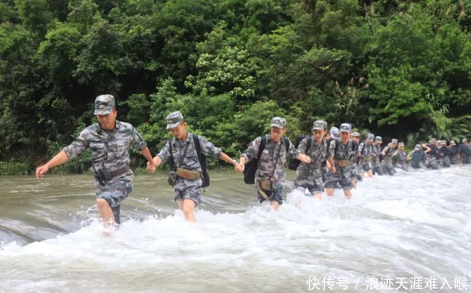 我是中国军人,我为祖国站岗!