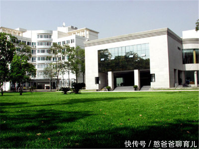 t01d5eac1c220adc320.jpg