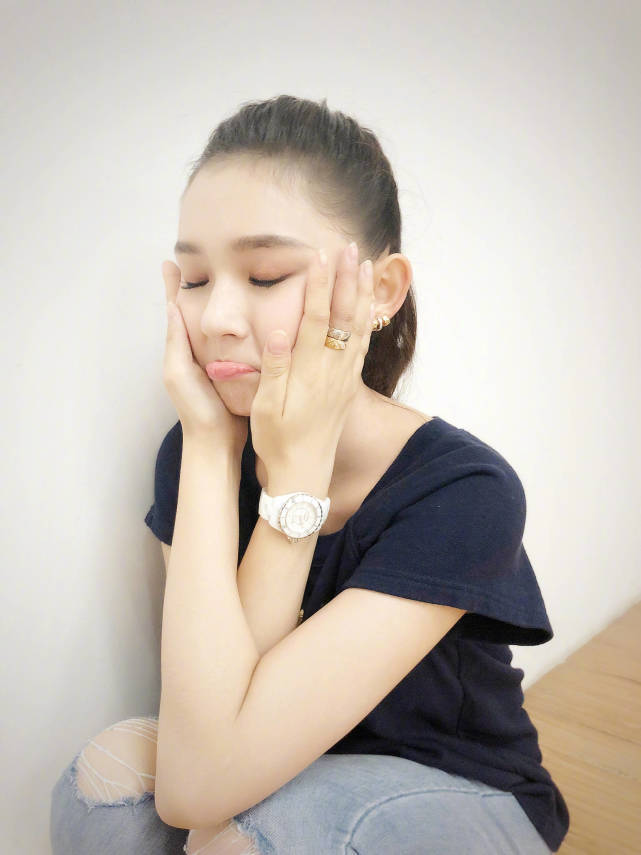 林允晒3个月内用的化妆品,终于知道她为什么那