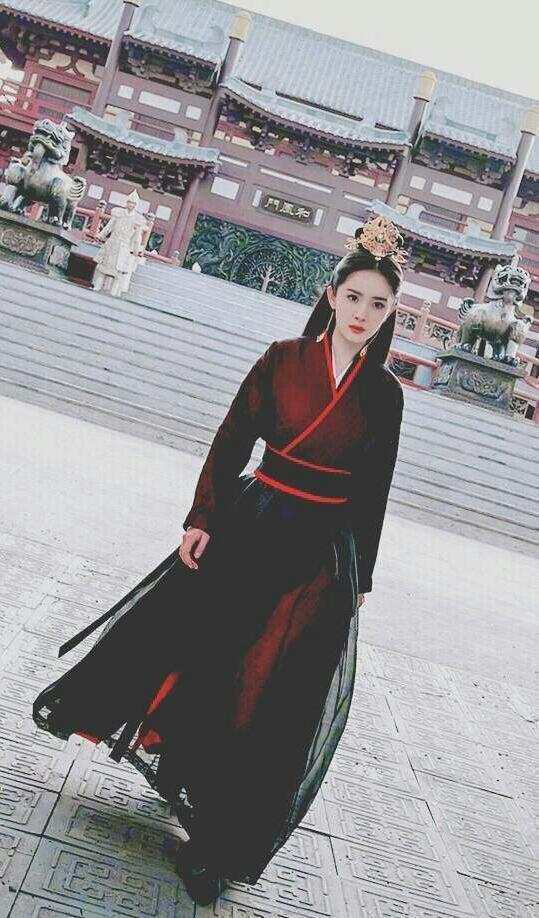 杨幂新剧《扶摇》十套服装造型曝光, 网友: 迪丽