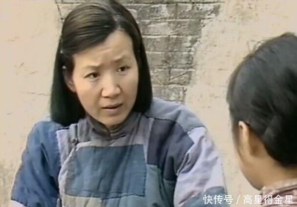 难忘经典好剧《上海一家人》李羚扮相美演技棒