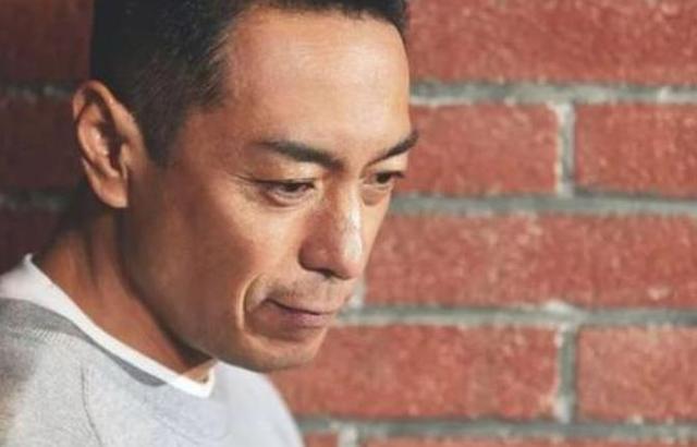 香港电影没他不开工?2年拍26部戏,如今终于获