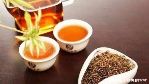 蒲公英茶可以天天喝吗?蒲公英茶的功效很多,一