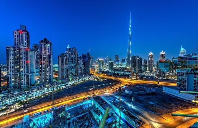 2018最新迪拜房产价格查询:房价下跌投资者争