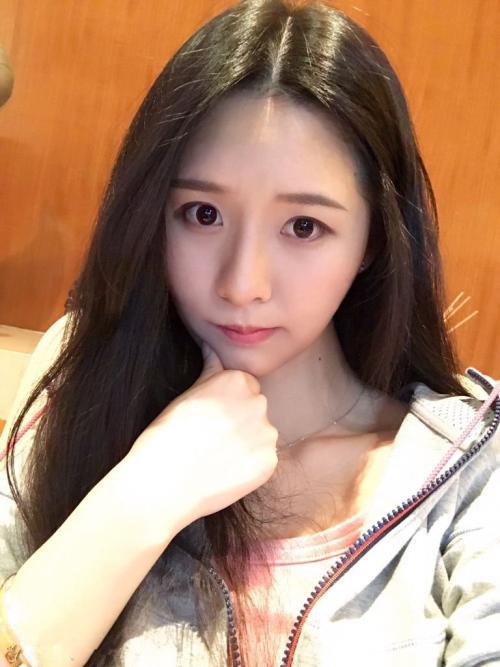 大司马:阿冷送我十发火箭?我先回报她几百鱼丸