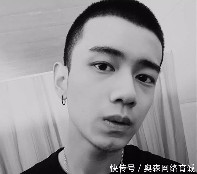 中戏18级表演系名单出炉!看看易烊千玺和胡先