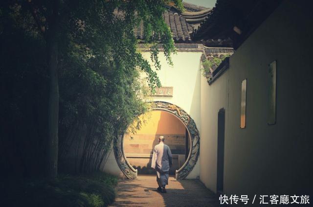 江浙沪又一网红打卡地!有轨电车穿过海棠花海,2元直达太湖