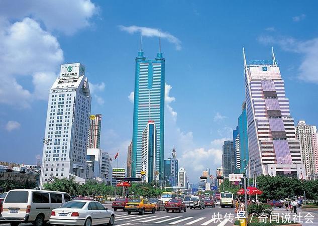 印度人自认为印度比中国发达,来中国后直言:感