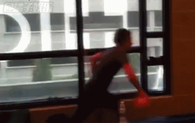 【gif】所以说还是不要花样作死.