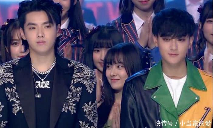 吴亦凡与黄子韬跨年晚会同框,两人暖心拥抱,网